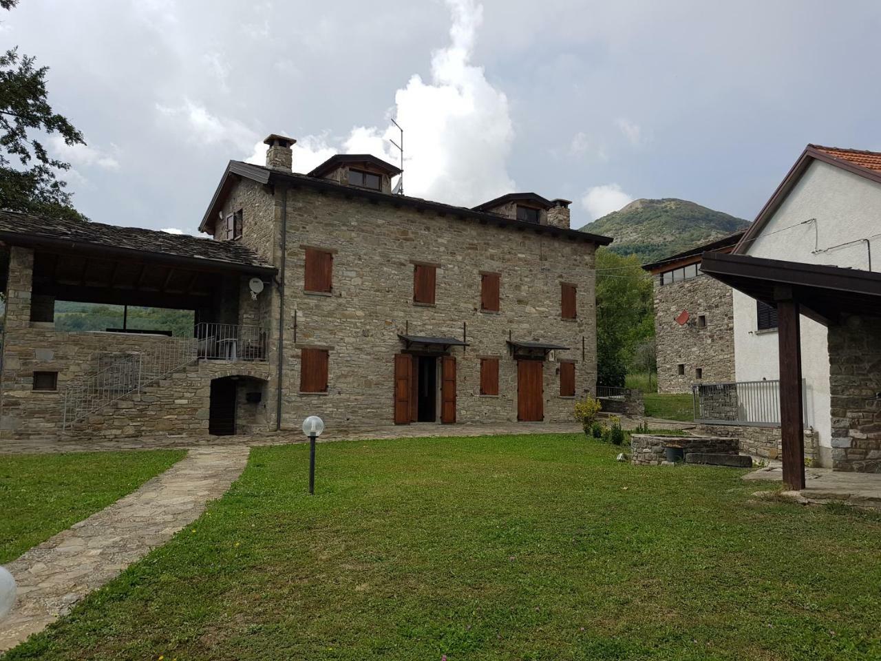 Villa Casa Vacanze Fattoria Il Cerro Pianelleto Exterior foto